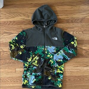 The North Face Kids' Multicolor Camo Hoodie